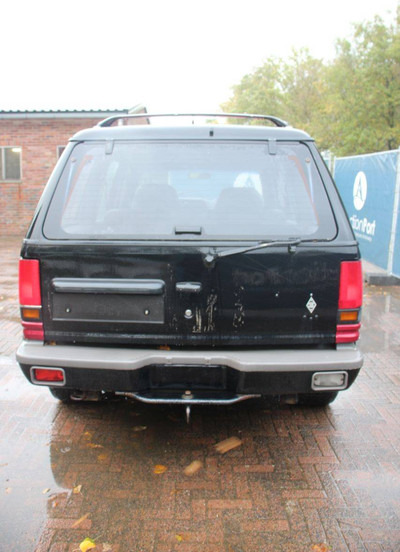 Ford Explorer - Позашляховик: фото 4 Ford Explorer - Позашляховик: фото 4