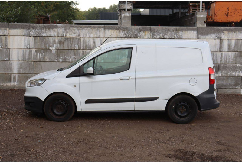Ford Transit Courier - Суцільнометалевий фургон: фото 2 Ford Transit Courier - Суцільнометалевий фургон: фото 2