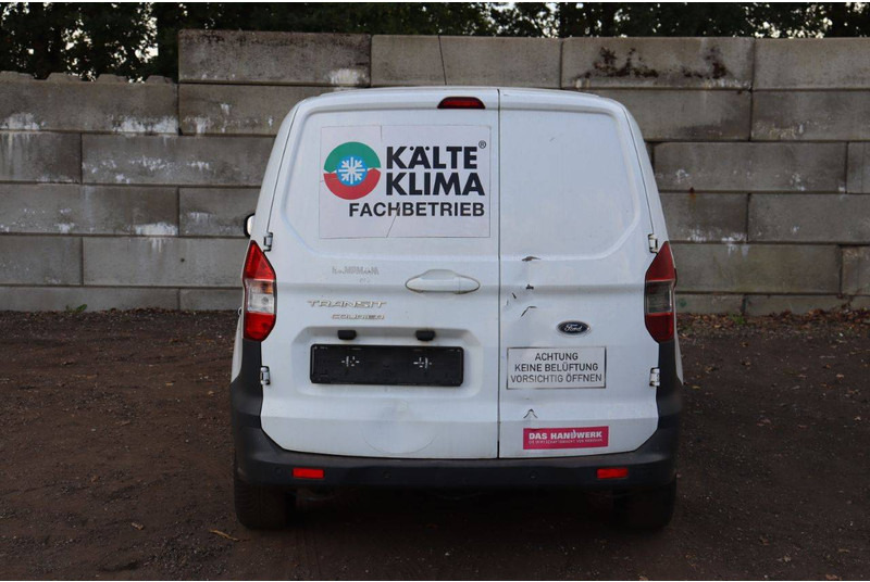 Ford Transit Courier - Суцільнометалевий фургон: фото 5 Ford Transit Courier - Суцільнометалевий фургон: фото 5
