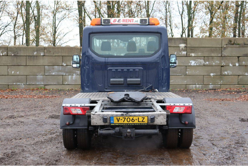 Ford Transit TRANSIT - Суцільнометалевий фургон: фото 5 Ford Transit TRANSIT - Суцільнометалевий фургон: фото 5