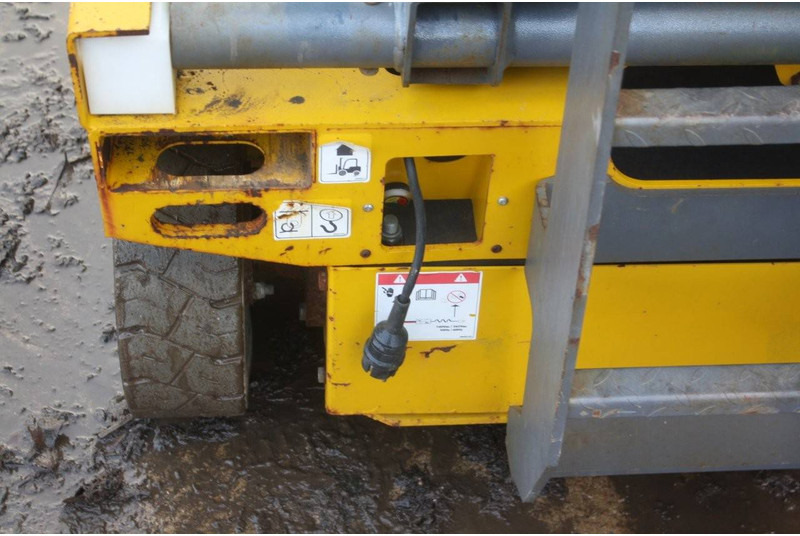 Ножичний підйомник GMG 4646ED: фото 10