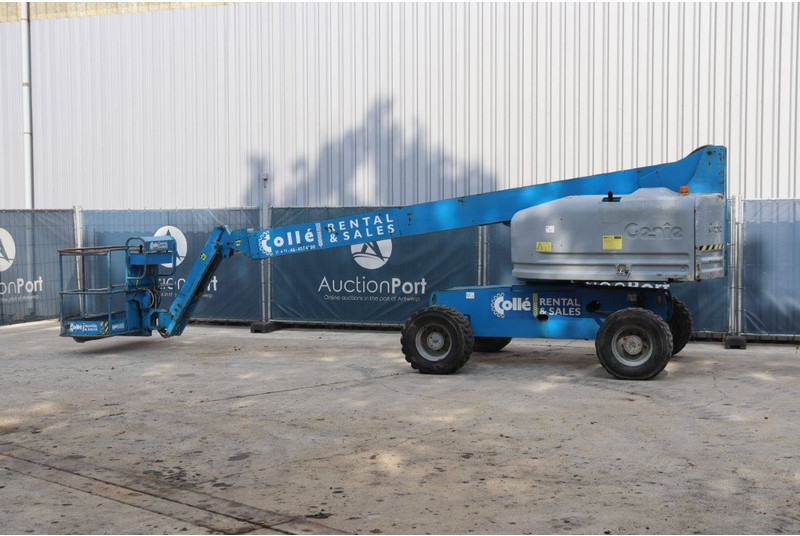 Genie S45 - Колінчастий підйомник: фото 3 Genie S45 - Колінчастий підйомник: фото 3