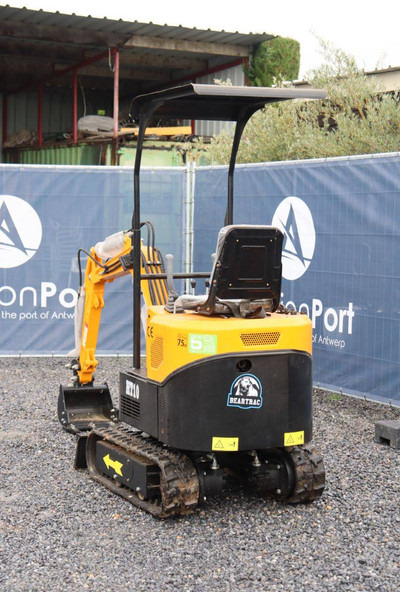 HT10 - Міні-екскаватор: фото 4 HT10 - Міні-екскаватор: фото 4