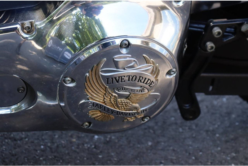 Мотоцикл Harley-Davidson Dyna Wide Glide: фото 19