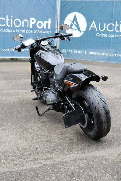 Harley-Davidson Fat Bob - Мотоцикл: фото 4 Harley-Davidson Fat Bob - Мотоцикл: фото 4