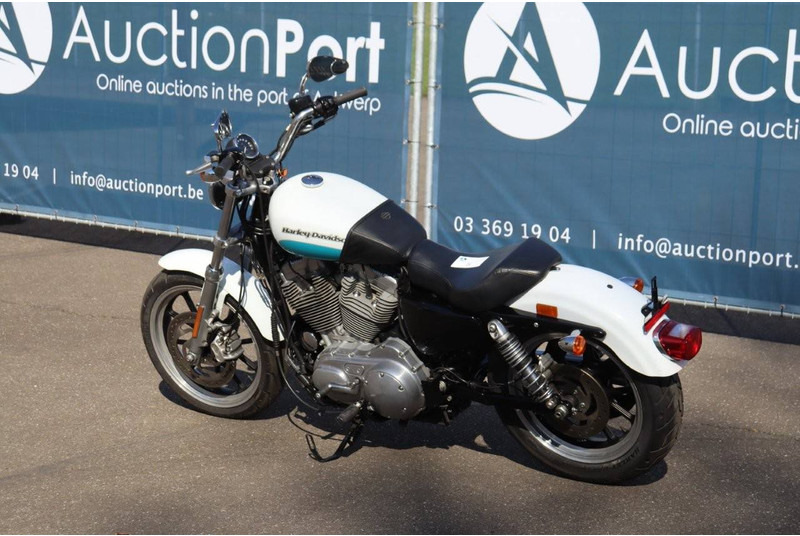 Harley-Davidson SPORTSTER XL883 SUPER LOW - Мотоцикл: фото 3 Harley-Davidson SPORTSTER XL883 SUPER LOW - Мотоцикл: фото 3