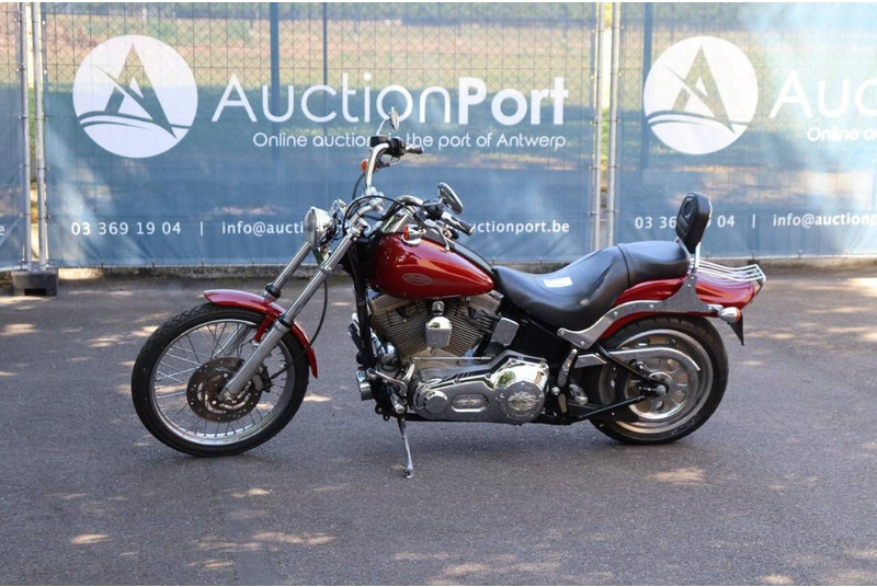 Harley-Davidson Softail Standard - Мотоцикл: фото 1 Harley-Davidson Softail Standard - Мотоцикл: фото 1