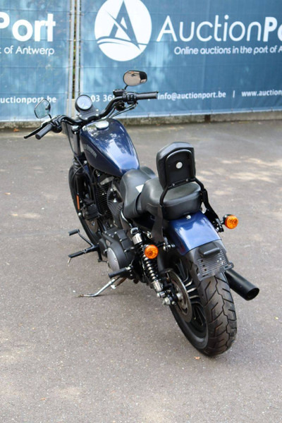 Harley-Davidson Sportster XL883 Iron - Мотоцикл: фото 5 Harley-Davidson Sportster XL883 Iron - Мотоцикл: фото 5