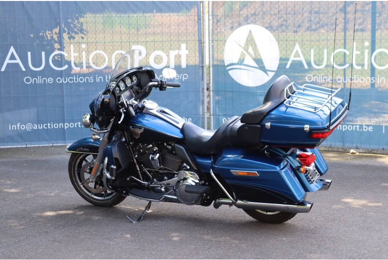 Harley-Davidson Ultra Classic - Мотоцикл: фото 3 Harley-Davidson Ultra Classic - Мотоцикл: фото 3