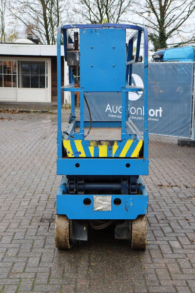 Haulotte Compact 8 - Ножичний підйомник: фото 5 Haulotte Compact 8 - Ножичний підйомник: фото 5