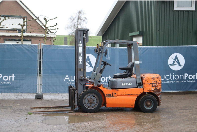 Heli HFD30 - Дизельний навантажувач: фото 1 Heli HFD30 - Дизельний навантажувач: фото 1