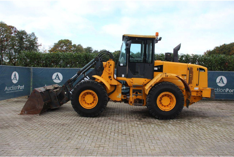 Hyundai HL740TM-7A - Колісний навантажувач: фото 2 Hyundai HL740TM-7A - Колісний навантажувач: фото 2