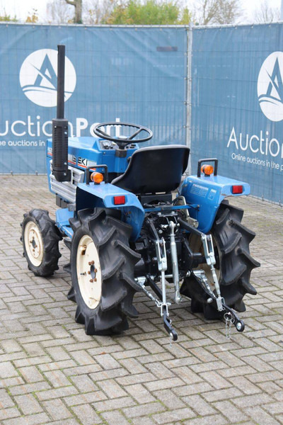 Iseki TU1400F - Трактор: фото 4 Iseki TU1400F - Трактор: фото 4