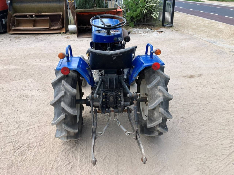 Iseki TX1300F - Трактор: фото 4 Iseki TX1300F - Трактор: фото 4