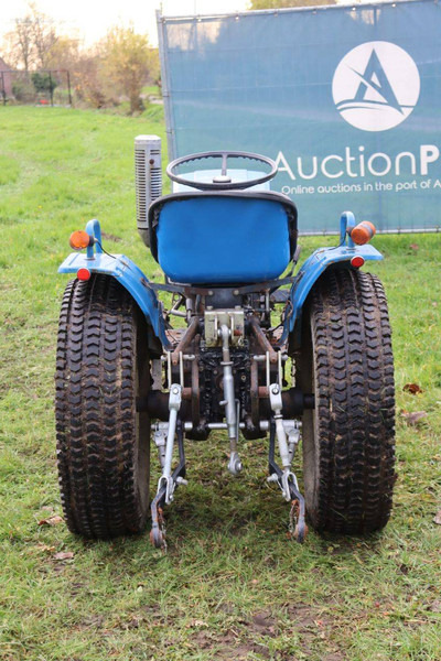 Iseki TX1510F - Трактор: фото 5 Iseki TX1510F - Трактор: фото 5