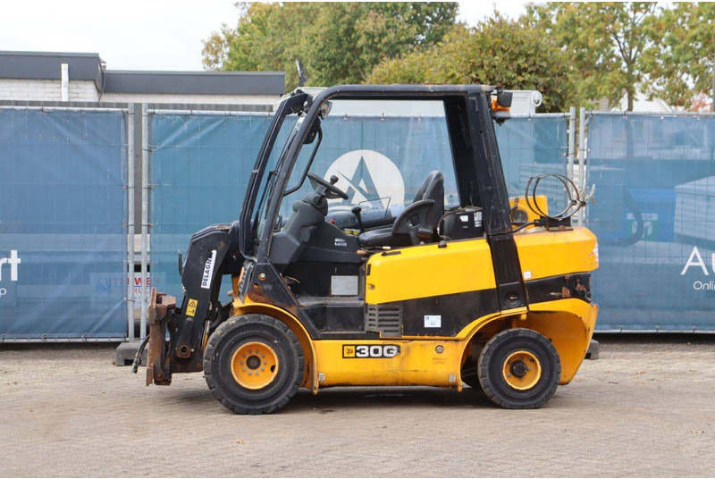 JCB 30G - Навантажувач телескопічний: фото 1 JCB 30G - Навантажувач телескопічний: фото 1