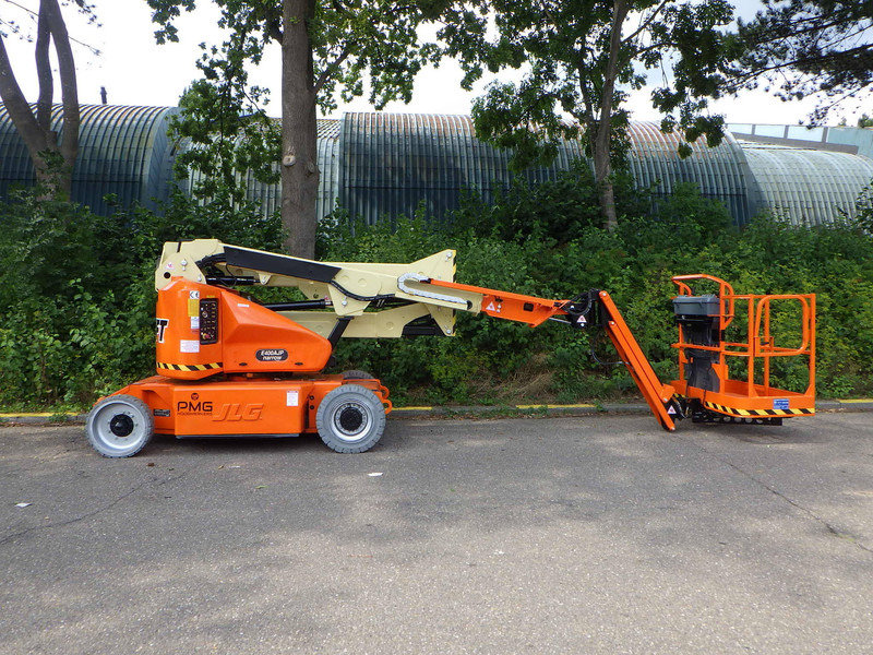 JLG E400AJPN - Телескопічний підйомник: фото 1 JLG E400AJPN - Телескопічний підйомник: фото 1