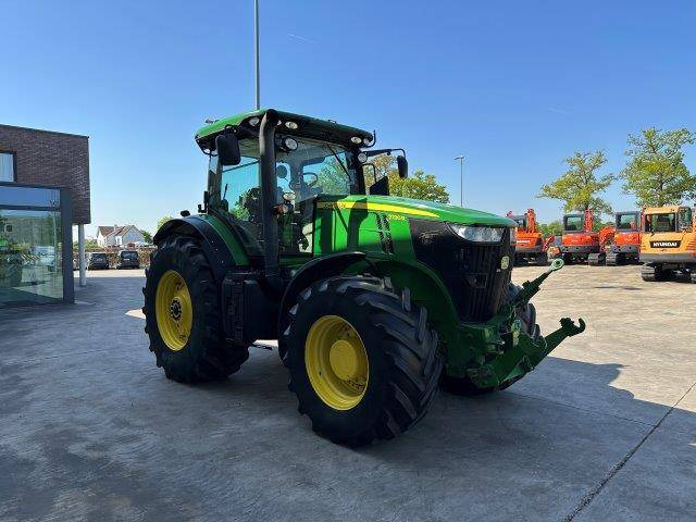 John Deere 7230R - Трактор: фото 3 John Deere 7230R - Трактор: фото 3