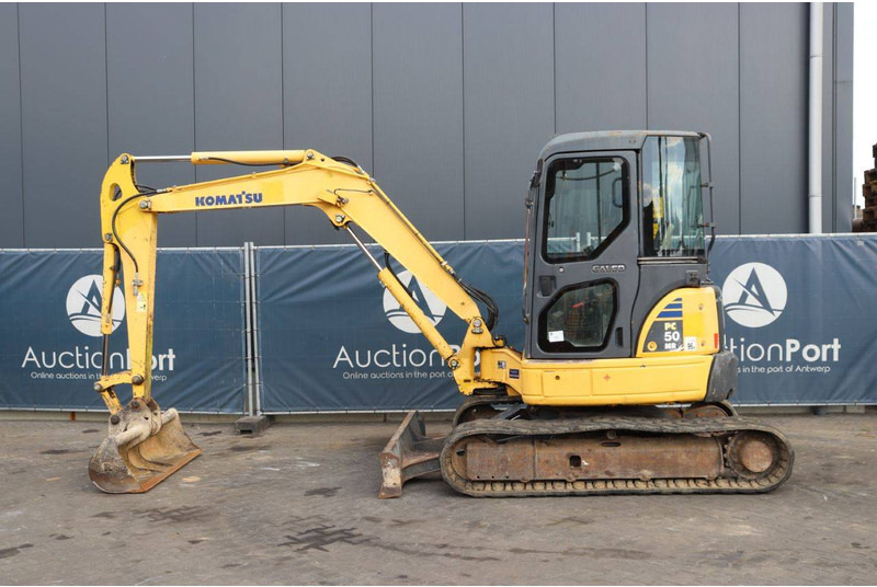 Komatsu PC50MR-2 - Гусеничний екскаватор: фото 2 Komatsu PC50MR-2 - Гусеничний екскаватор: фото 2