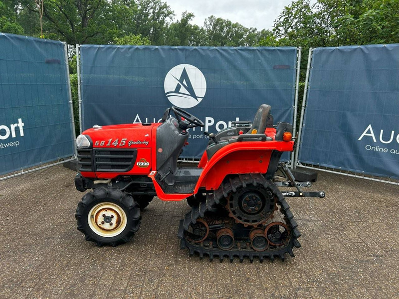 Kubota B1-14D - Трактор: фото 1 Kubota B1-14D - Трактор: фото 1
