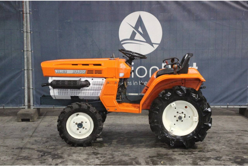 Kubota B1400 - Трактор: фото 2 Kubota B1400 - Трактор: фото 2
