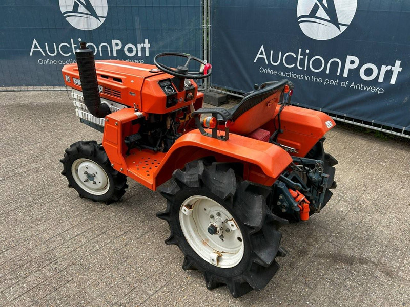 Kubota B1400 - Трактор: фото 2 Kubota B1400 - Трактор: фото 2