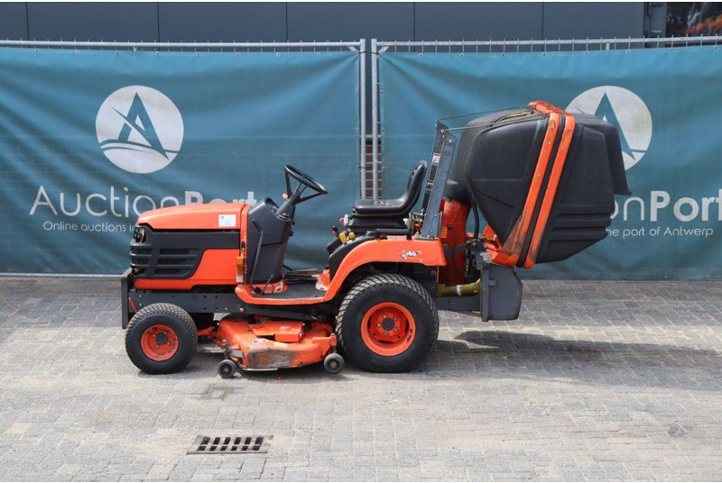 Kubota BX2200D - Газонокосарка: фото 2 Kubota BX2200D - Газонокосарка: фото 2