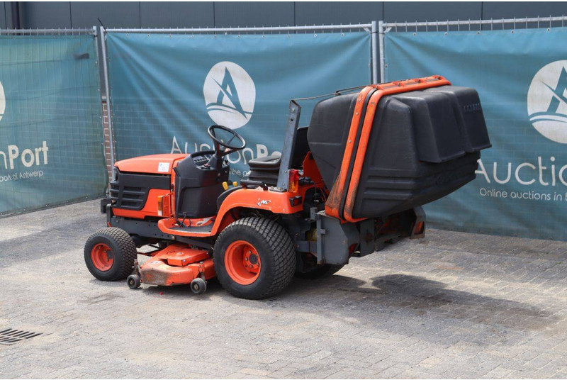 Kubota BX2200D - Газонокосарка: фото 3 Kubota BX2200D - Газонокосарка: фото 3
