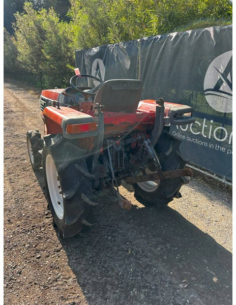 Kubota GL221 Grandel - Трактор: фото 3 Kubota GL221 Grandel - Трактор: фото 3