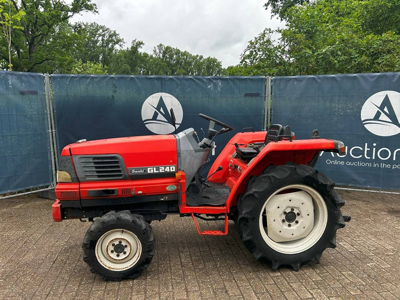 Kubota GL240 - Трактор: фото 1 Kubota GL240 - Трактор: фото 1