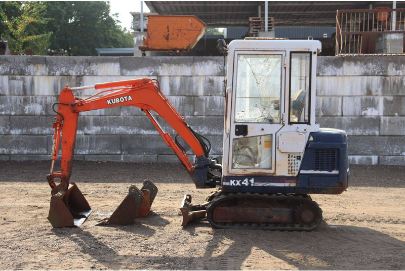 Kubota KX-41 - Гусеничний екскаватор: фото 2 Kubota KX-41 - Гусеничний екскаватор: фото 2