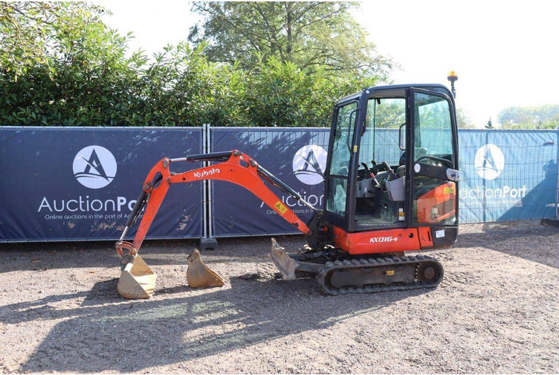 Kubota KX016-4 - Міні-екскаватор: фото 1 Kubota KX016-4 - Міні-екскаватор: фото 1
