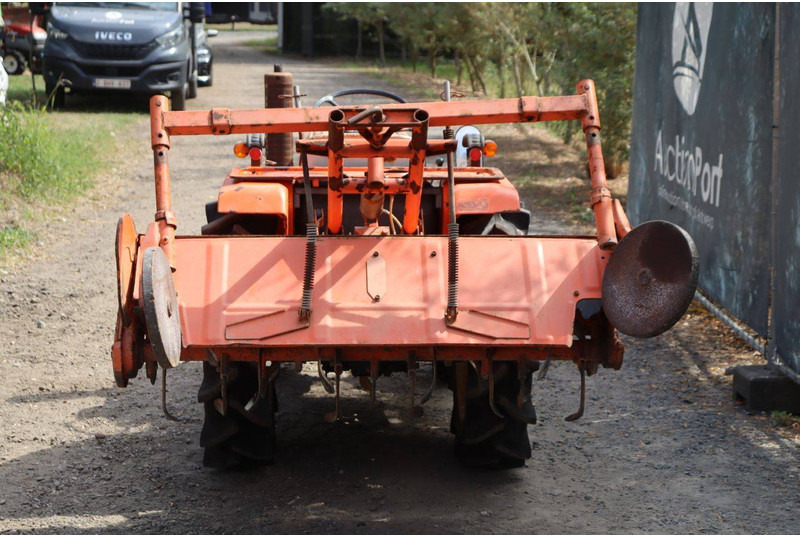 Kubota ZB1600 - Трактор: фото 5 Kubota ZB1600 - Трактор: фото 5