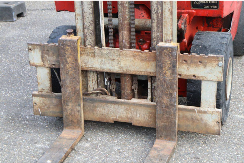 Дизельний навантажувач Linde: фото 11 Дизельний навантажувач Linde: фото 11