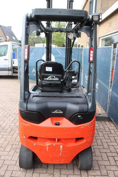 Linde E30RHL-01/600 - Електронавантажувач: фото 4 Linde E30RHL-01/600 - Електронавантажувач: фото 4