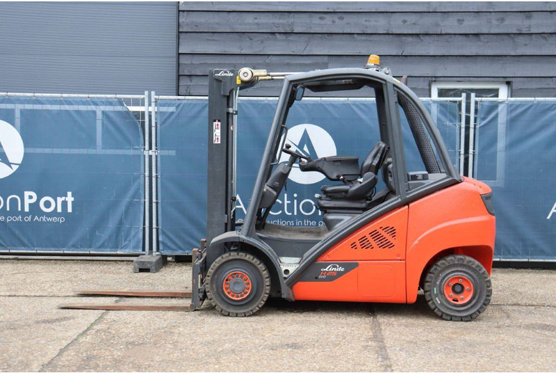 Linde H25D-02 - Дизельний навантажувач: фото 2 Linde H25D-02 - Дизельний навантажувач: фото 2