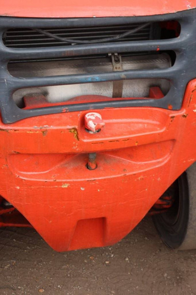 Навантажувач підвищеної прохідності Linde H25T: фото 16