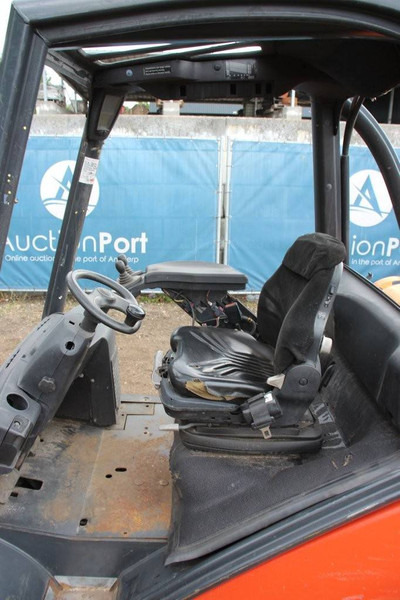 Навантажувач підвищеної прохідності Linde H25T: фото 18