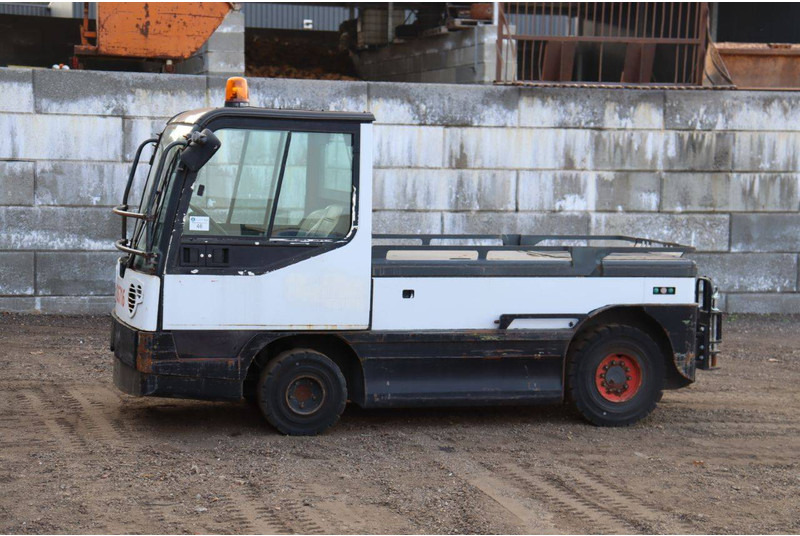 Linde P250 - Трактор: фото 1 Linde P250 - Трактор: фото 1