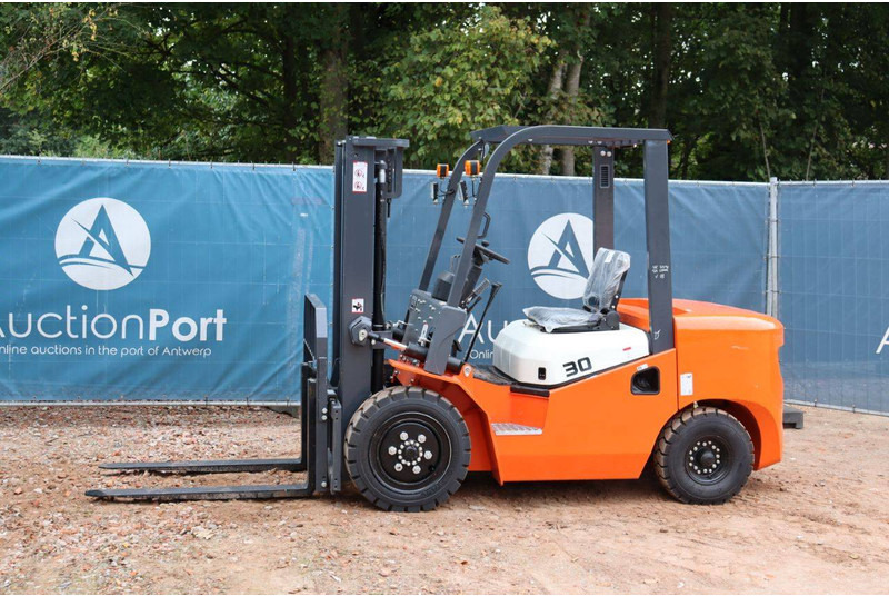 Machpro MP-L30PRO - Дизельний навантажувач: фото 1 Machpro MP-L30PRO - Дизельний навантажувач: фото 1
