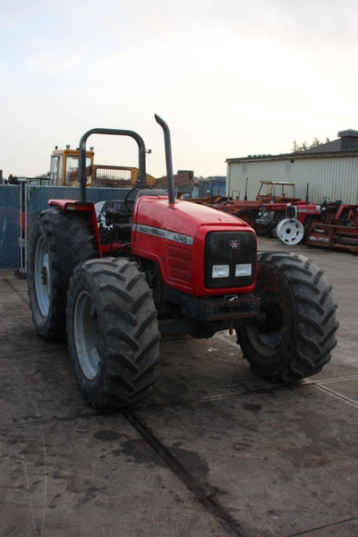 Трактор Massey Ferguson 4345: фото 6