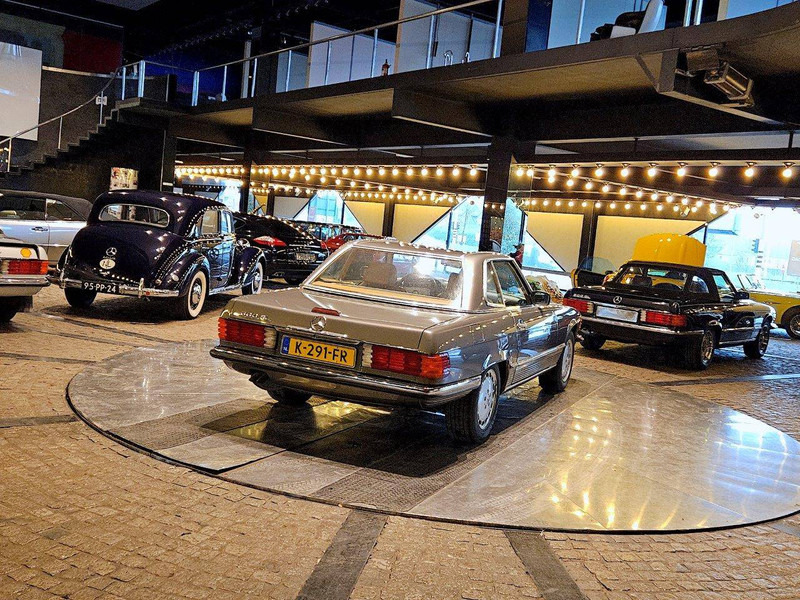 Mercedes-Benz 500-serie 560 SL - Легковий автомобіль: фото 3 Mercedes-Benz 500-serie 560 SL - Легковий автомобіль: фото 3