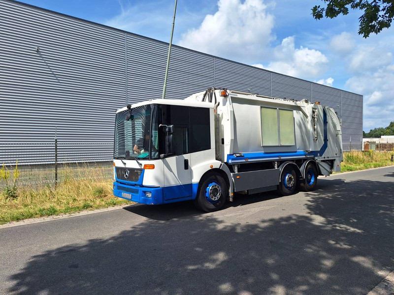 Mercedes-Benz Econic - Вантажівка шасі: фото 4 Mercedes-Benz Econic - Вантажівка шасі: фото 4