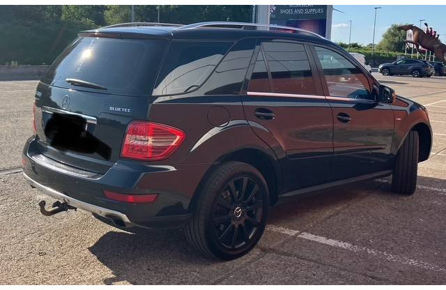 Mercedes-Benz M-Klasse ML 350 CDI BLUETEС - Седан: фото 3 Mercedes-Benz M-Klasse ML 350 CDI BLUETEС - Седан: фото 3