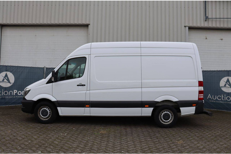 Mercedes-Benz Sprinter - Суцільнометалевий фургон: фото 2 Mercedes-Benz Sprinter - Суцільнометалевий фургон: фото 2