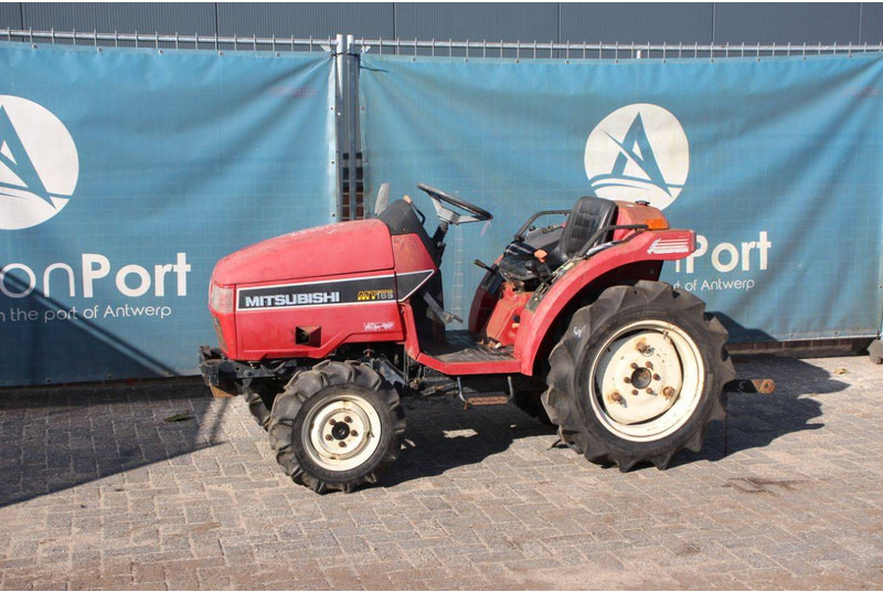 Mitsubishi MT165 - Трактор: фото 1 Mitsubishi MT165 - Трактор: фото 1