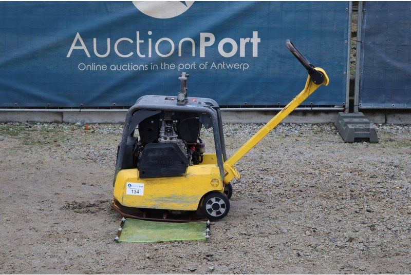 Neuson DPU3050 - Віброплита: фото 2 Neuson DPU3050 - Віброплита: фото 2