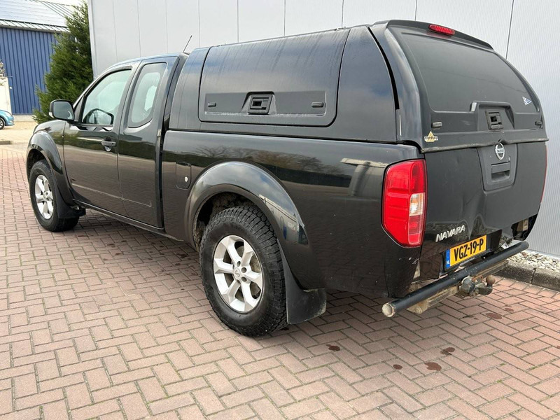 Nissan Navara - Легковий автомобіль: фото 3 Nissan Navara - Легковий автомобіль: фото 3