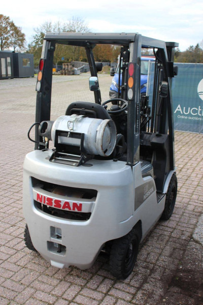 Nissan P1P1A15D - Газовий навантажувач: фото 5 Nissan P1P1A15D - Газовий навантажувач: фото 5