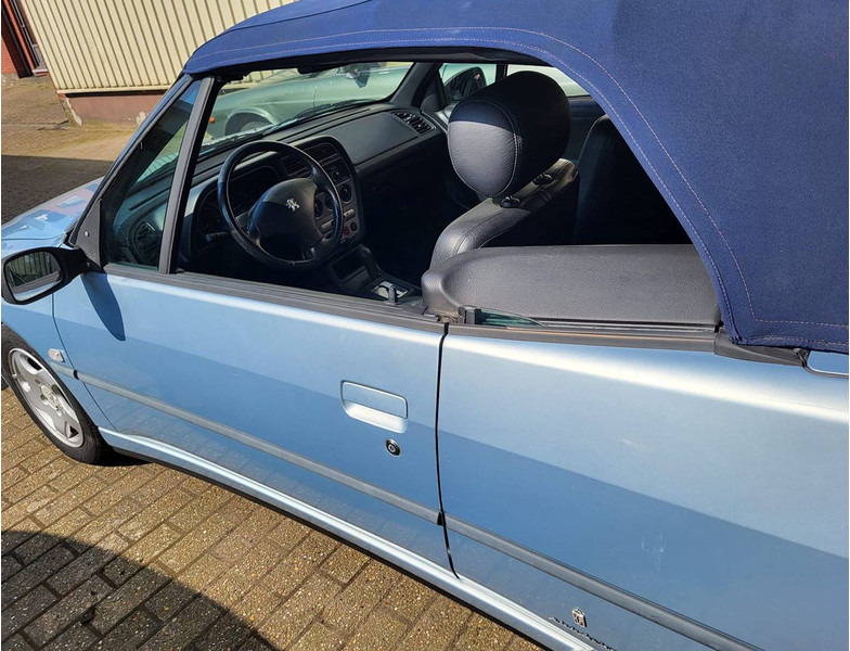 Седан Peugeot 306 Cabriolet 1.6 Automatic: фото 17
